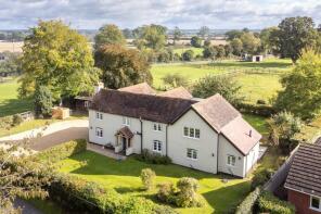 Elm Tree Cottage, Road From A4538 Evesham Road To Edwards Lane, Worcester WR7 4QH