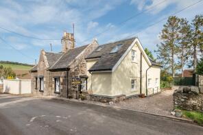 Mansefield Cottage, C28 From A91 To Junction At Collessie, Cupar KY15 7RQ
