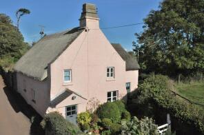 The Bears Nest, Road From Waddaton Pool Cottages To Waddeton Lodge, Brixham TQ5 0EL