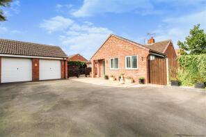 2, Willow Lane, Pollington DN14 0DQ