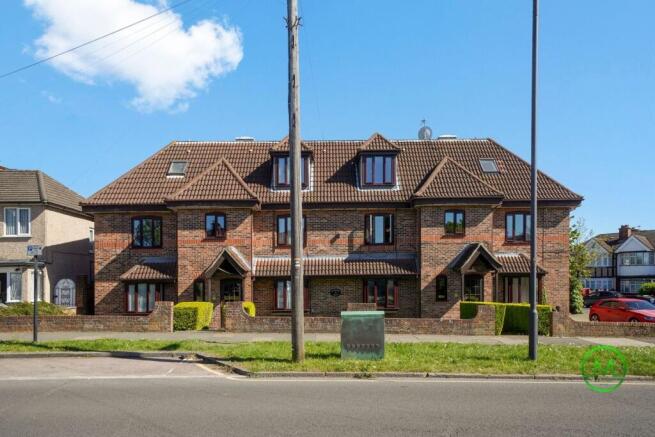 1 bed flat for sale Chichester Court, Harrow HA2