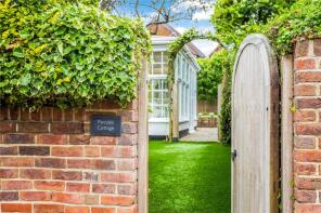 Pendals Cottage, Newbury Hill, Hampstead Norreys, Thatcham RG18 0TR