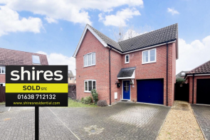 4, Dairy Drive, Bury St. Edmunds IP28 8YN