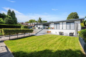 46, Raglan Road, Reigate RH2 0DP