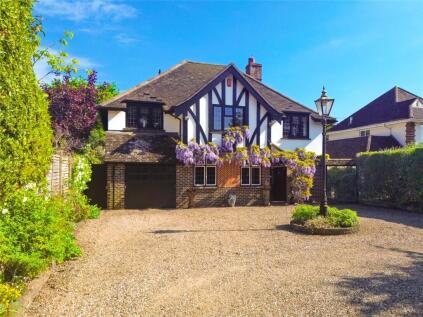 Milford Road, Lymington, Hampshire, SO41