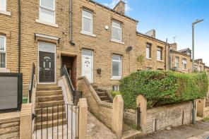200, Moorbottom Road, Thornton Lodge, Huddersfield HD1 3JL