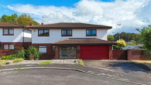 9, Pen Y Pound Court, Abergavenny NP7 7RJ