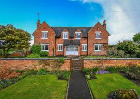 Lower Snowdon Cottage, Snowdon Road, Wolverhampton WV6 7HT