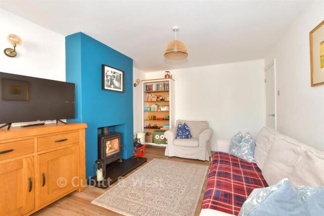 Lounge/ Dining Room