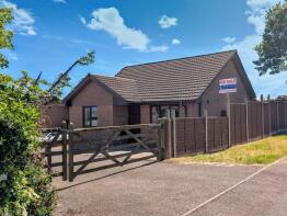 29, Whittington Way, Lydney GL15 6AW