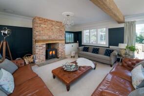 Hillcrest House, High Street, Sandown PO36 0NJ