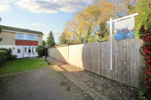 5, High Path, Wolverhampton WV6 7BE