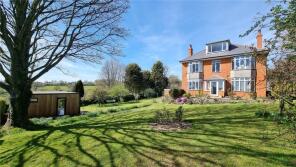 Sunningdale, Lower Blandford Road, Shaftesbury SP7 0BH