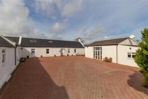 Greenlea Farm, Access From A736 To Greenlea Farm, Auchentiber, Kilwinning KA13 7RR