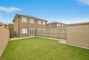 9, Shakespeare Crescent, New Romney TN28 8QF