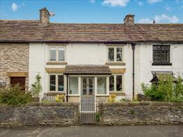 3, The Green, Buxton SK17 8QX