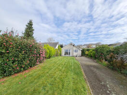 14, Meneth, Helston TR12 6UW
