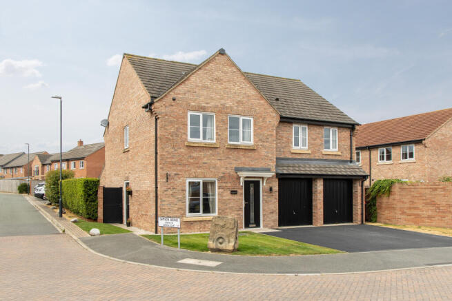 Acre Way 11 External-10