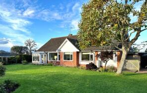 Packwood, Woodland Close, Minehead TA24 6PE