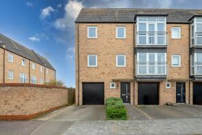 70, Samuel Jones Crescent, St. Neots PE19 6QY