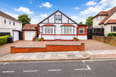 Oak Avenue, Enfield, Greater London