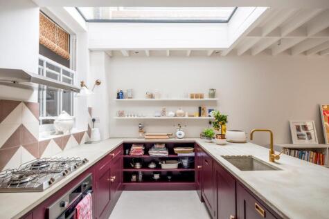 Ferndale Road, London SW9