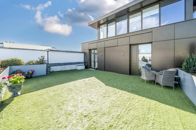 Private Garden