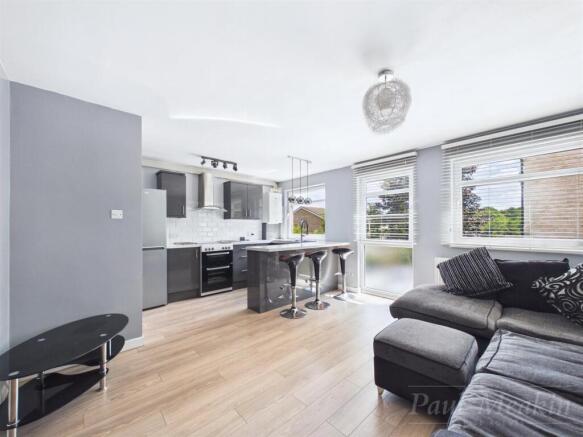 Kitchen/Living Room