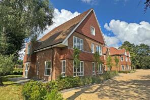 Flat 9, Furze Hill Court, Furze Hill, Tadworth KT20 6EP