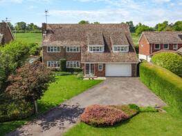5 Balestrand, Weston Close, Basingstoke RG25 2RX
