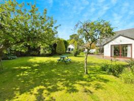 Manor Croft, Quarry Lane, Christleton, Chester CH3 7AY
