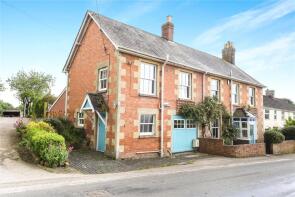 Holly House, Glue Hill, Sturminster Newton DT10 2DJ