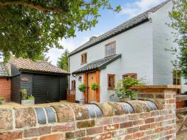 The Hollies, The Street, Bungay NR35 2LZ