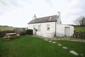 Pant Y Crintach, Carreglefn, Amlwch LL68 0NT