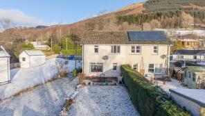 1, Auchraw Terrace, Lochearnhead FK19 8PS