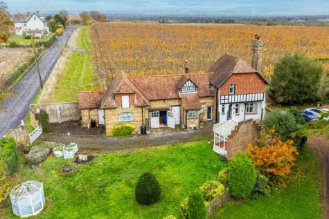 Glebe Cottage, Church Street, Rodmersham, Sittingbourne, ME9 0QQ