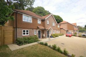 1, Rockwood Mews, Old London Road, Pulborough RH20 3QY