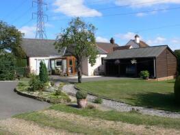Sunnymede, Hawk Hill, Rettendon, Wickford SS11 7RN