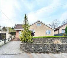 Drayton, Fforchneol Row, Godreaman, Aberdare CF44 6HD