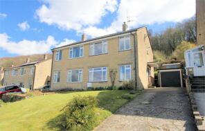 16, Highlands Drive, Dursley GL11 6DX
