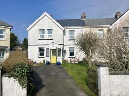 11, Central Avenue, St. Austell PL25 4JG