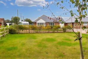 10, Firmin Gardens, Colchester CO7 8GJ