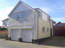 White Gables, Mill Road, Bradworthy EX22 7RT
