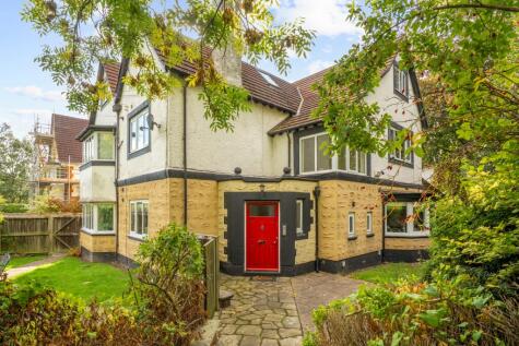 5 Spen Road, West Park, Leeds, LS16