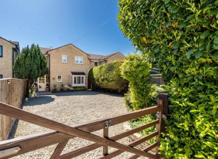 Brize Norton Road, Carterton, Oxfordshire, OX18