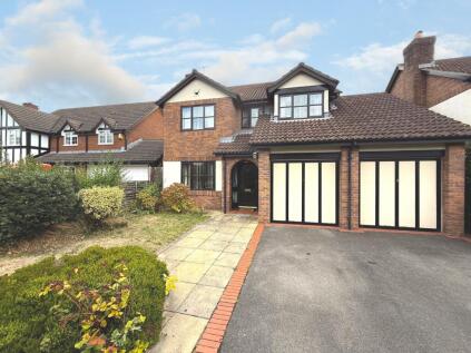 Richmond Green, Nailsea, North Somerset, BS48