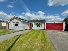 3, Oakwood Court, Chelmsford CM3 6DW