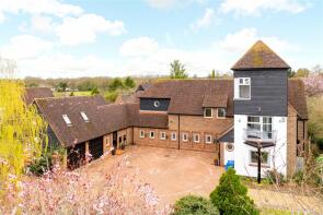 4, Pinkard Court, Woughton On The Green, Milton Keynes MK6 3ET