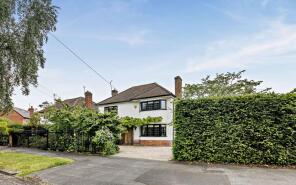 34, Carrick Road, Chester CH4 8AW