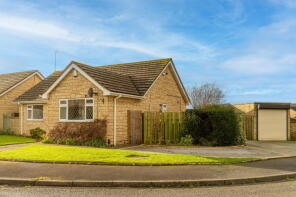 5, Thatchers End, Woodmancote, Cheltenham GL52 9TP